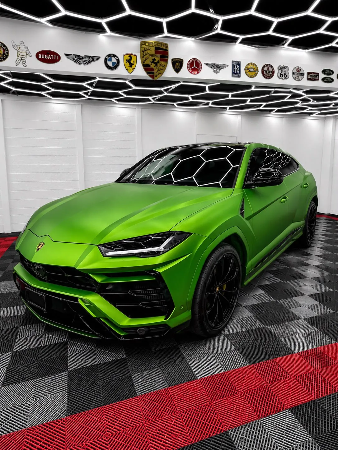 Green lambo uras